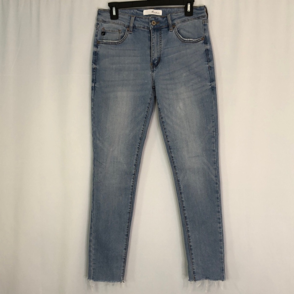 Kan Can Women Light Blue Washed Distressed Raw Hem Size 29